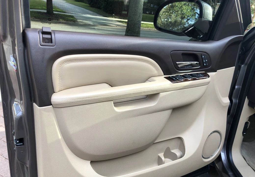 2012 Cadillac Escalade & EXT 3rd Gen - Image 21 of 30