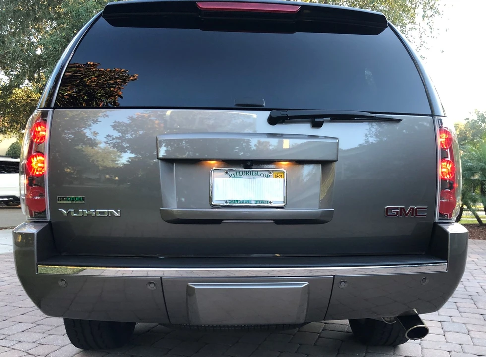 2012 Cadillac Escalade & EXT 3rd Gen - Image 8 of 30