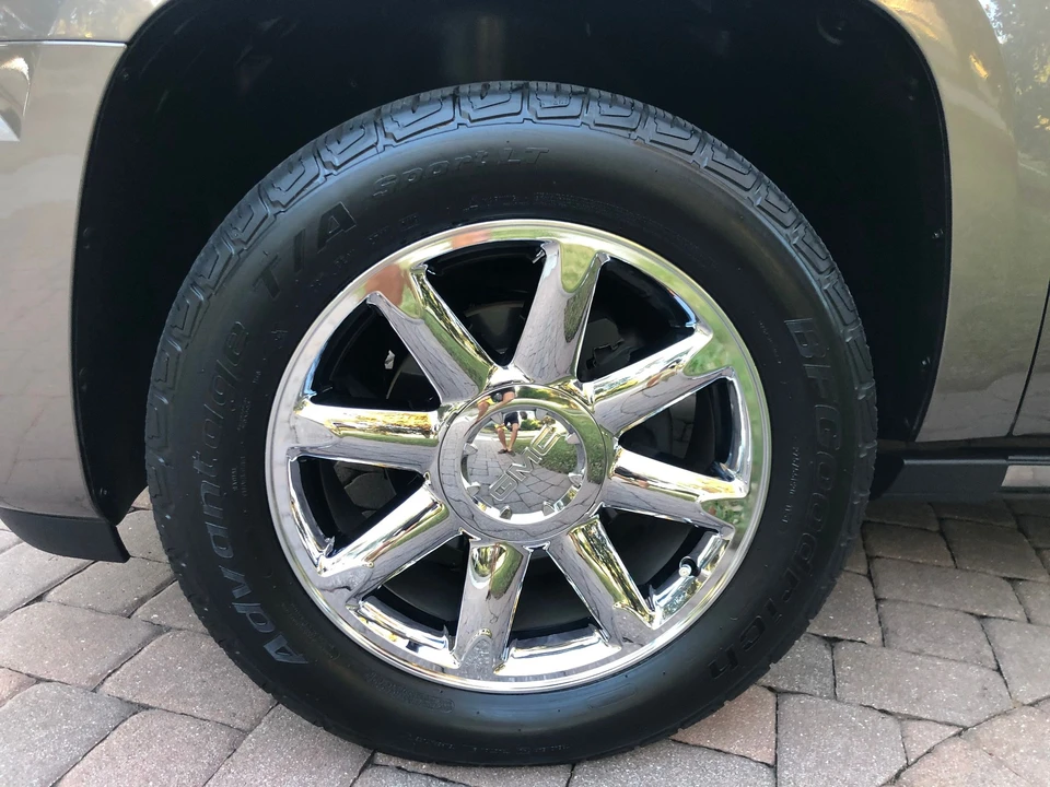 2012 Cadillac Escalade & EXT 3rd Gen - Image 25 of 30