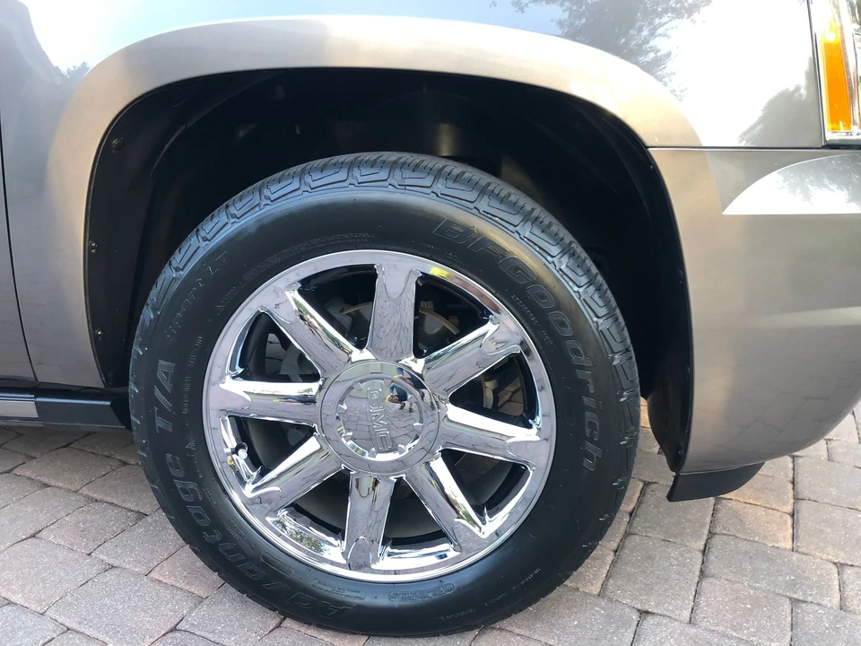 2012 Cadillac Escalade & EXT 3rd Gen - Image 27 of 30