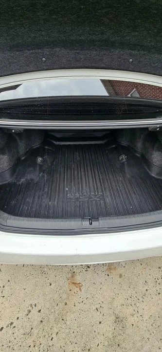 2012 Acura TSX 2nd Gen - Image 7 of 10