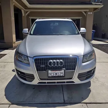 2012 Audi Q5 Premium Plus 2.0L Turbo
