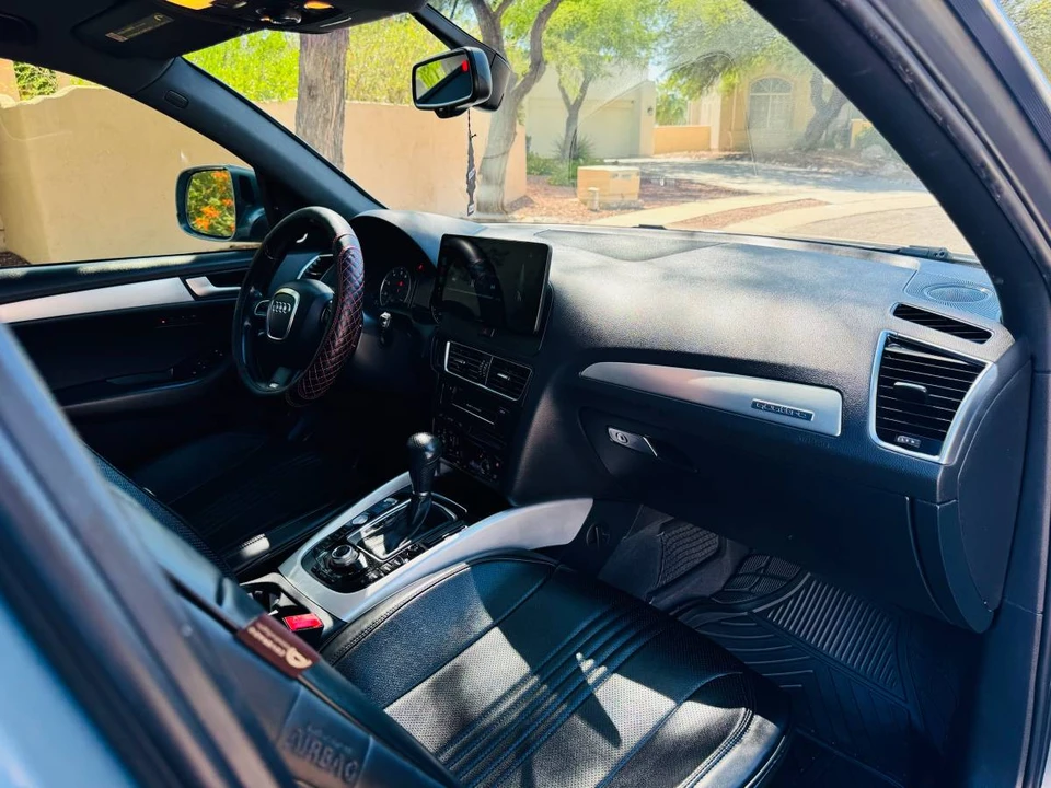 2012 Audi 8R Q5 - Image 17 of 24