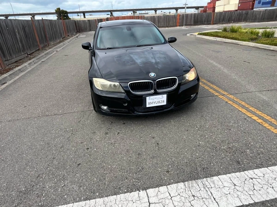 2011 BMW E90 3 Series Sedan - Image 17 of 17