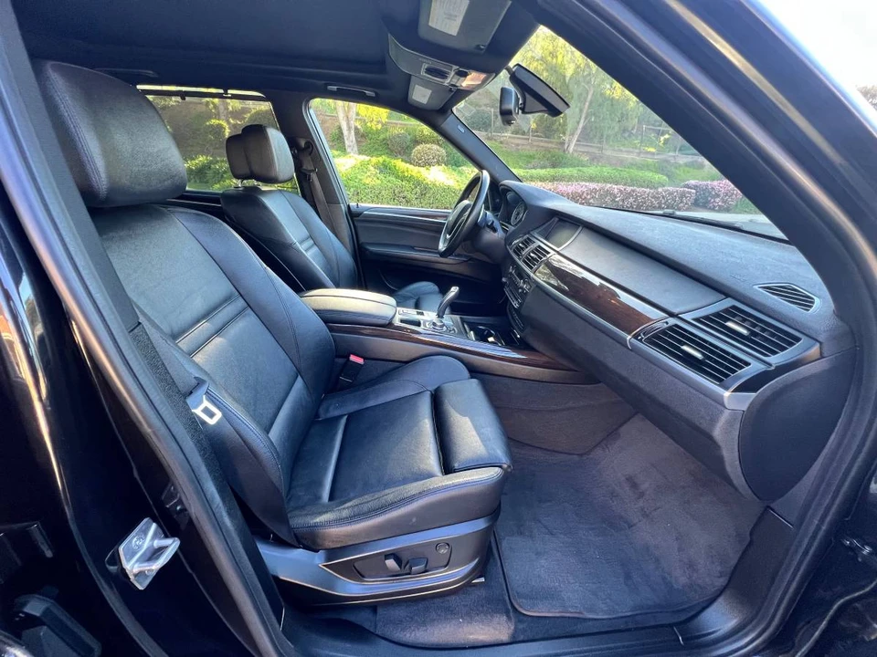 2012 BMW E70 X5 4.8i & xDrive50i - Image 11 of 18