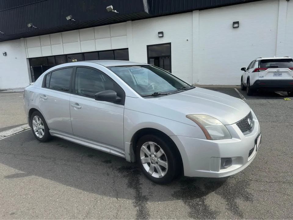 2012 Nissan Sentra 7th Gen - Image 5 of 9
