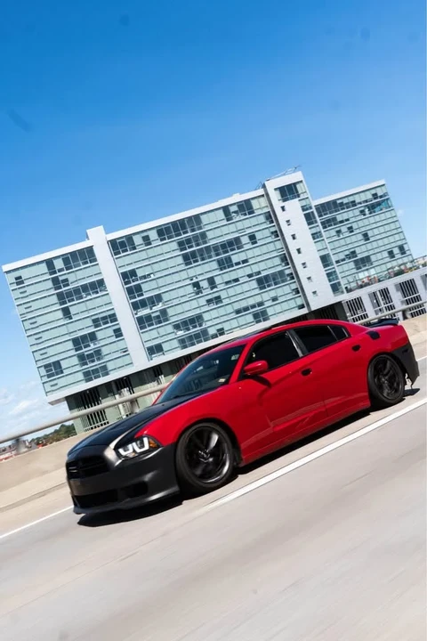 2012 Dodge Charger 7th Gen - Image 2 of 5
