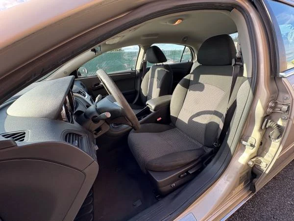 2012 Chevrolet Malibu - Image 11 of 16