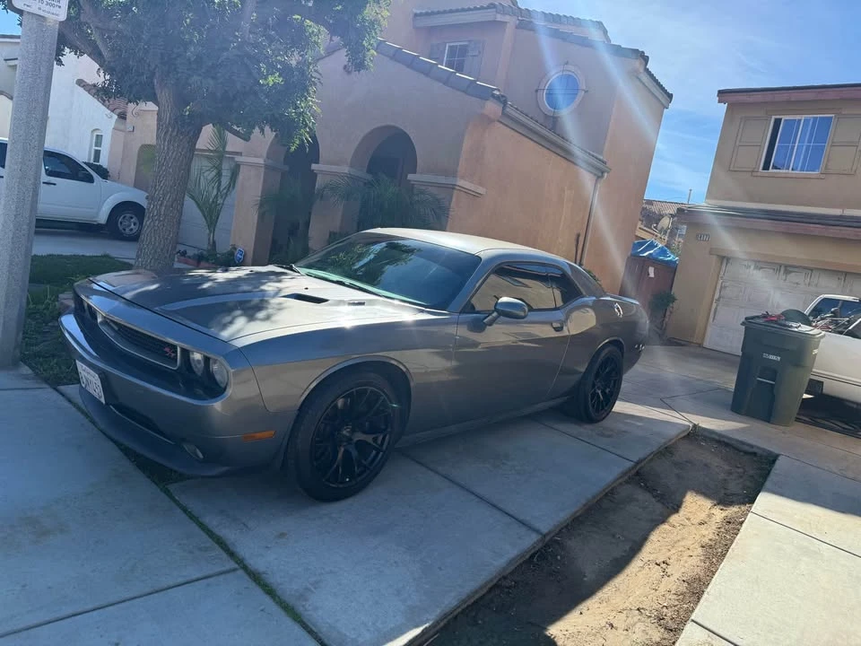 2012 Dodge Challenger 3rd Gen - Image 4 of 9