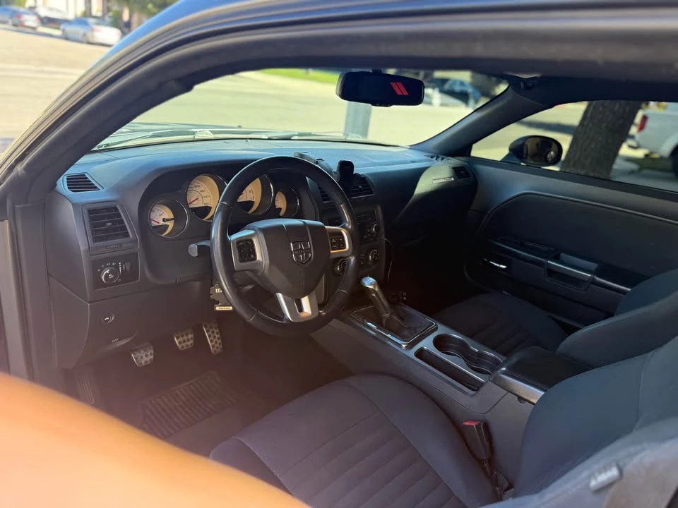 2012 Dodge Challenger 3rd Gen - Image 7 of 9