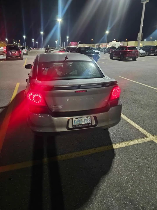 2012 Dodge Avenger Sedan - Image 2 of 3