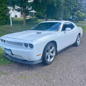 2012 Dodge Challenger SXT Plus