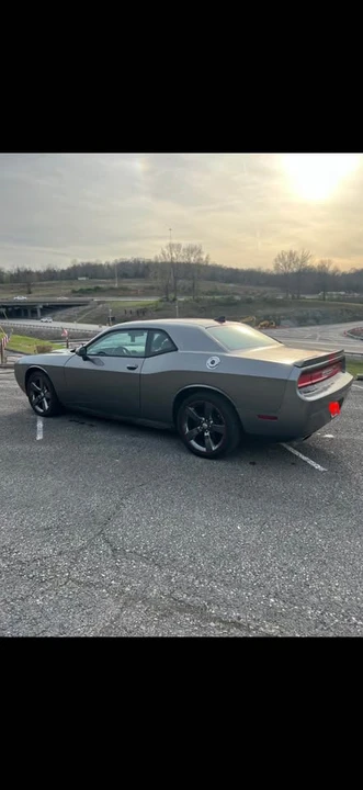 2012 Dodge Challenger 3rd Gen - Image 3 of 9