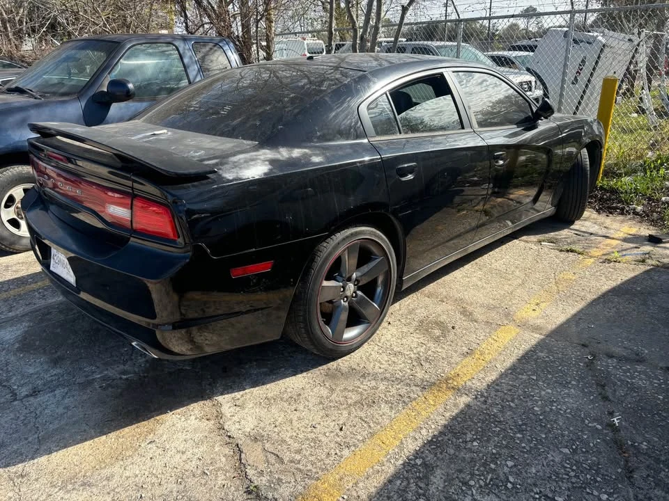 2012 Dodge Charger 7th Gen - Image 7 of 8
