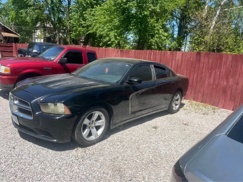 2012 Dodge Charger 7th Gen - Image 2 of 3