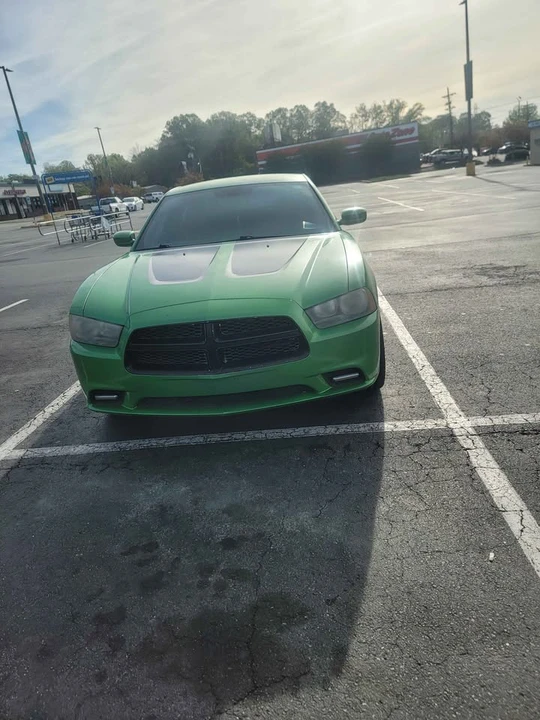 2012 Dodge Charger 7th Gen - Image 2 of 4