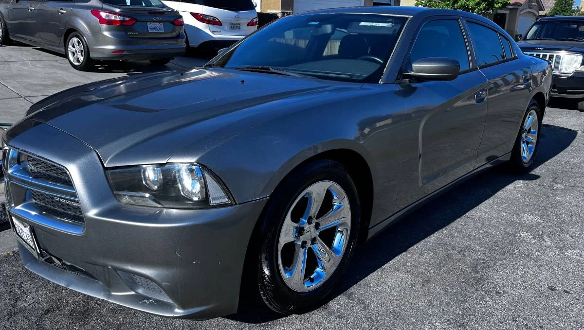 2012 Dodge Charger 7th Gen - Image 3 of 5