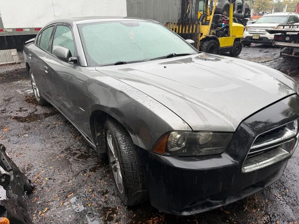 2012 Dodge Charger 6th Gen - Image 2 of 7
