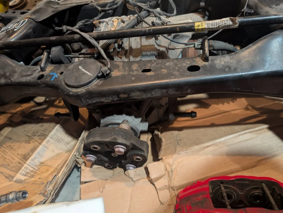 2012 Parts & Memorabilia Gearboxes - Image 2 of 4