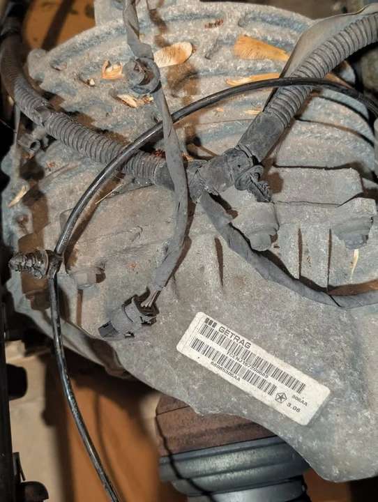2012 Parts & Memorabilia Gearboxes - Image 3 of 4