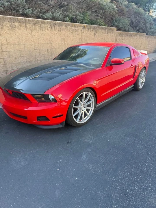 2012 Ford S197 Mustang - Image 2 of 6