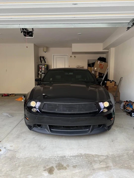 2012 Ford S197 Mustang - Image 2 of 9