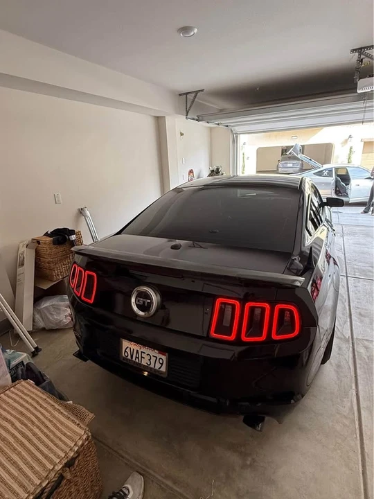 2012 Ford S197 Mustang - Image 4 of 9