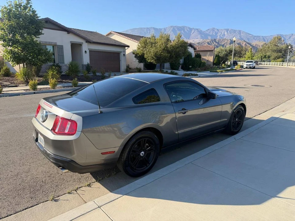 2012 Ford S197 Mustang - Image 3 of 15