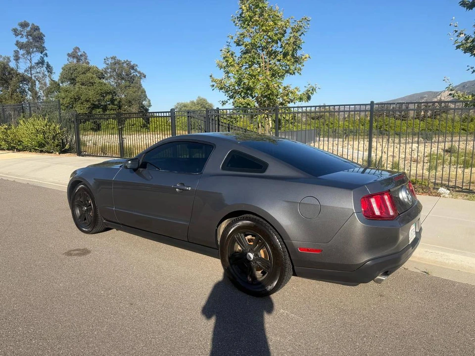 2012 Ford S197 Mustang - Image 4 of 15