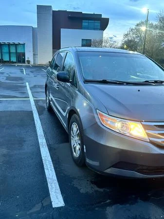 2012 Honda Odyssey - Image 3 of 16