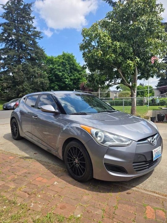 2012 Hyundai Veloster - Image 3 of 10