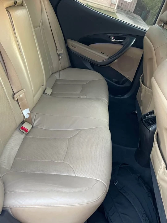 2012 Hyundai Azera - Image 6 of 8