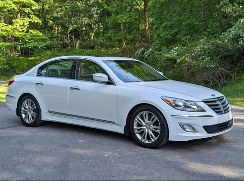 2012 Hyundai Genesis 4.6L V8