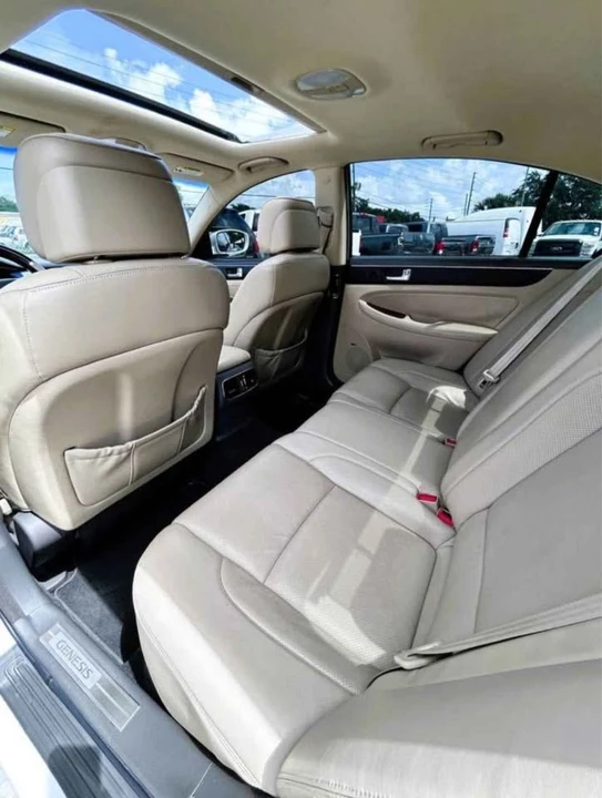 2012 Hyundai Genesis - Image 3 of 7