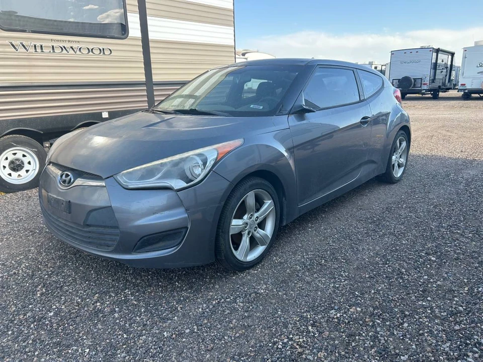2012 Hyundai Veloster - Image 2 of 7