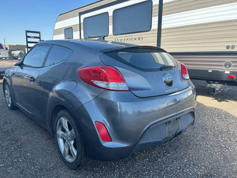 2012 Hyundai Veloster - Image 4 of 7