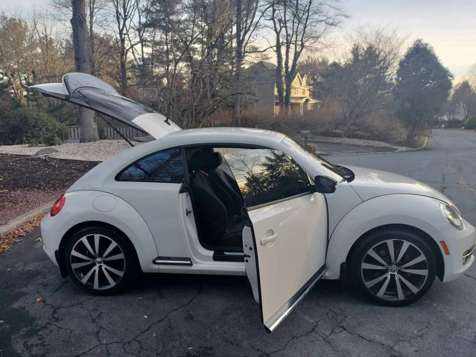 2012 Volkswagen A5 Beetle - Image 3 of 20