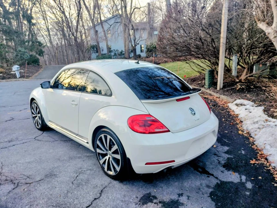 2012 Volkswagen A5 Beetle - Image 7 of 20