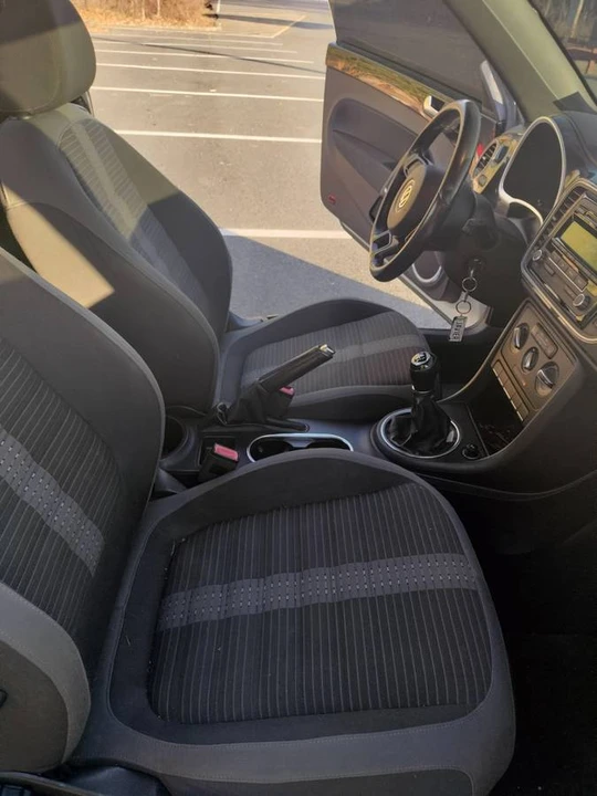 2012 Volkswagen A5 Beetle - Image 13 of 20