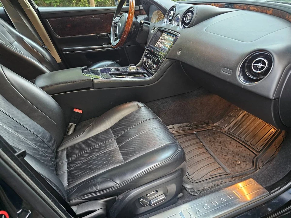 2012 Jaguar X351 XJ - Image 7 of 8