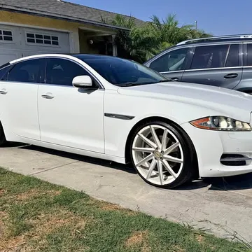 2012 Jaguar XJ