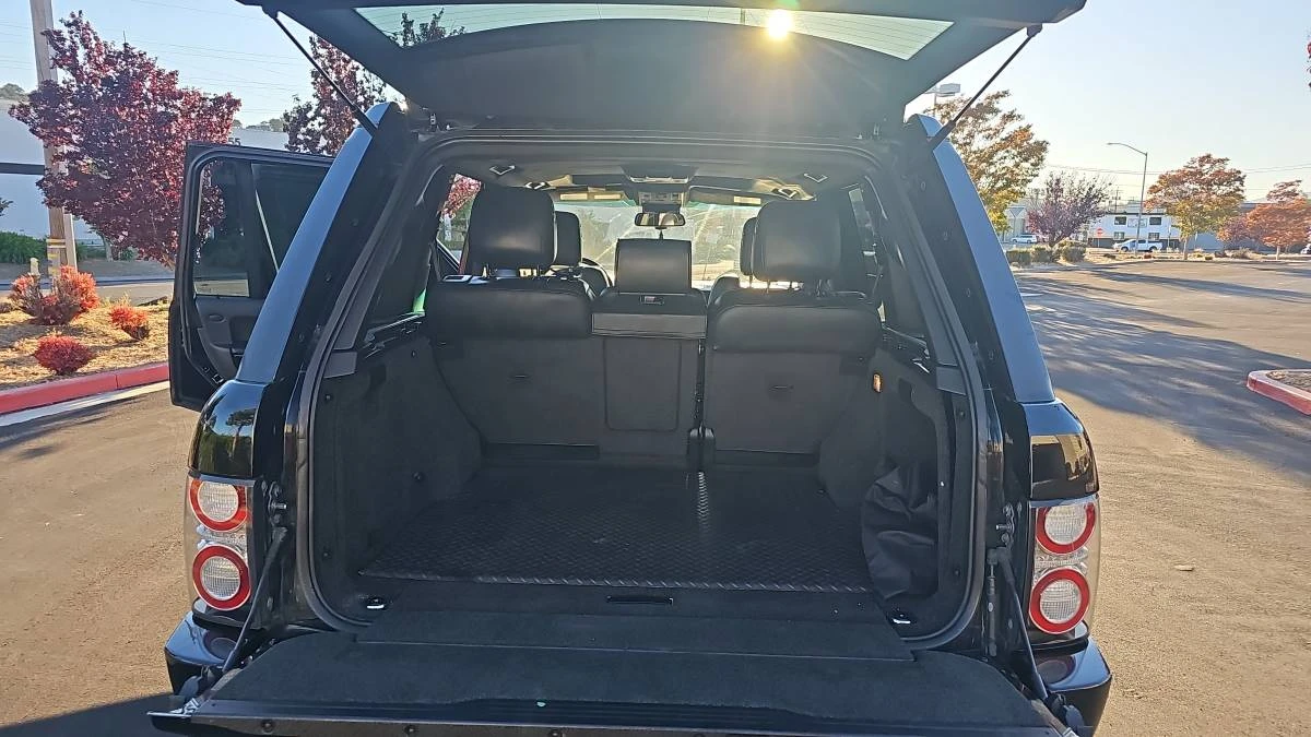 2012 Land Rover Range Rover L322 - Image 7 of 22