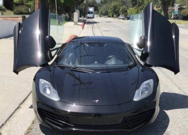 2012 McLaren MP4-12C - Image 2 of 3