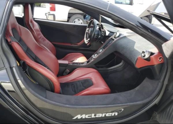 2012 McLaren MP4-12C - Image 3 of 3