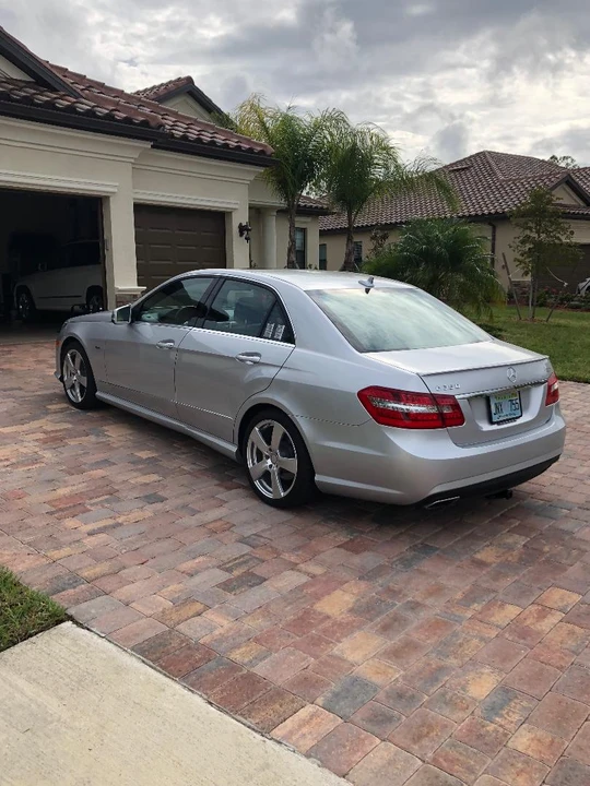 2012 Mercedes-Benz W212 E-Class - Image 4 of 9