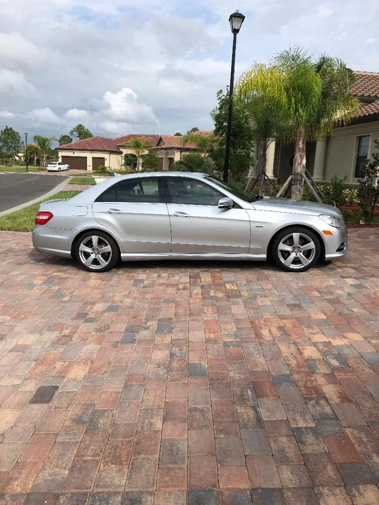 2012 Mercedes-Benz W212 E-Class - Image 3 of 9