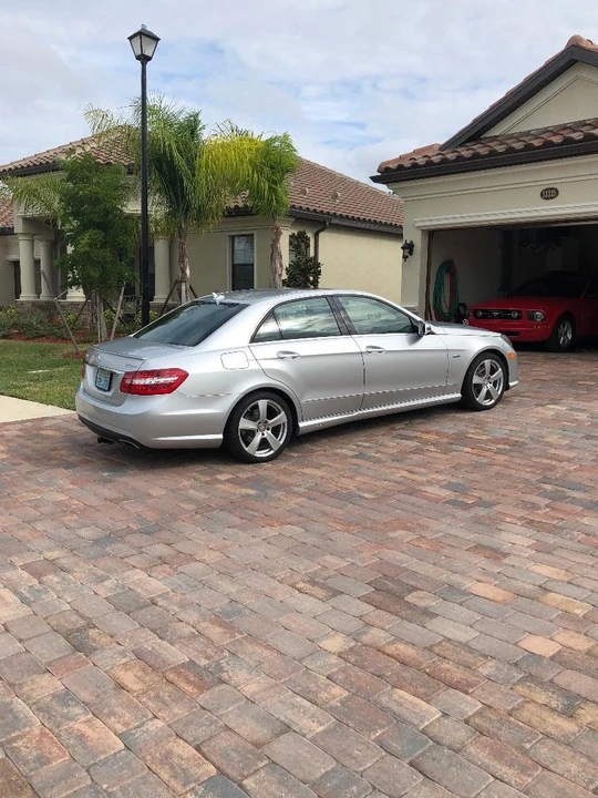 2012 Mercedes-Benz W212 E-Class - Image 2 of 9