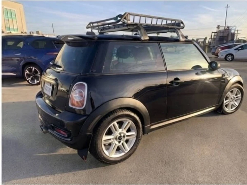 2012 Mini Mini 2nd Gen - Image 3 of 7