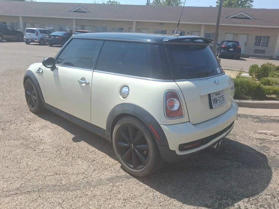 2012 Mini Mini 2nd Gen - Image 3 of 6