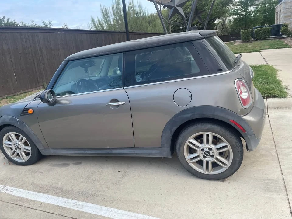 2012 Mini Mini 2nd Gen - Image 3 of 7